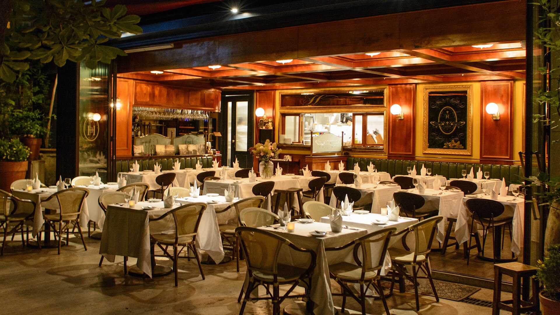 Restaurant- New.jpg