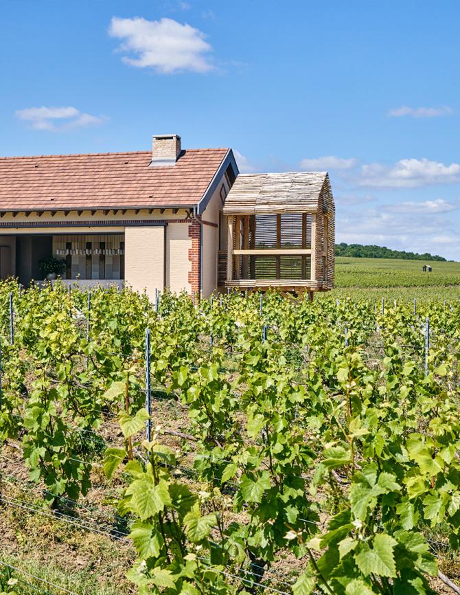 The Lodge in the village of Trépail